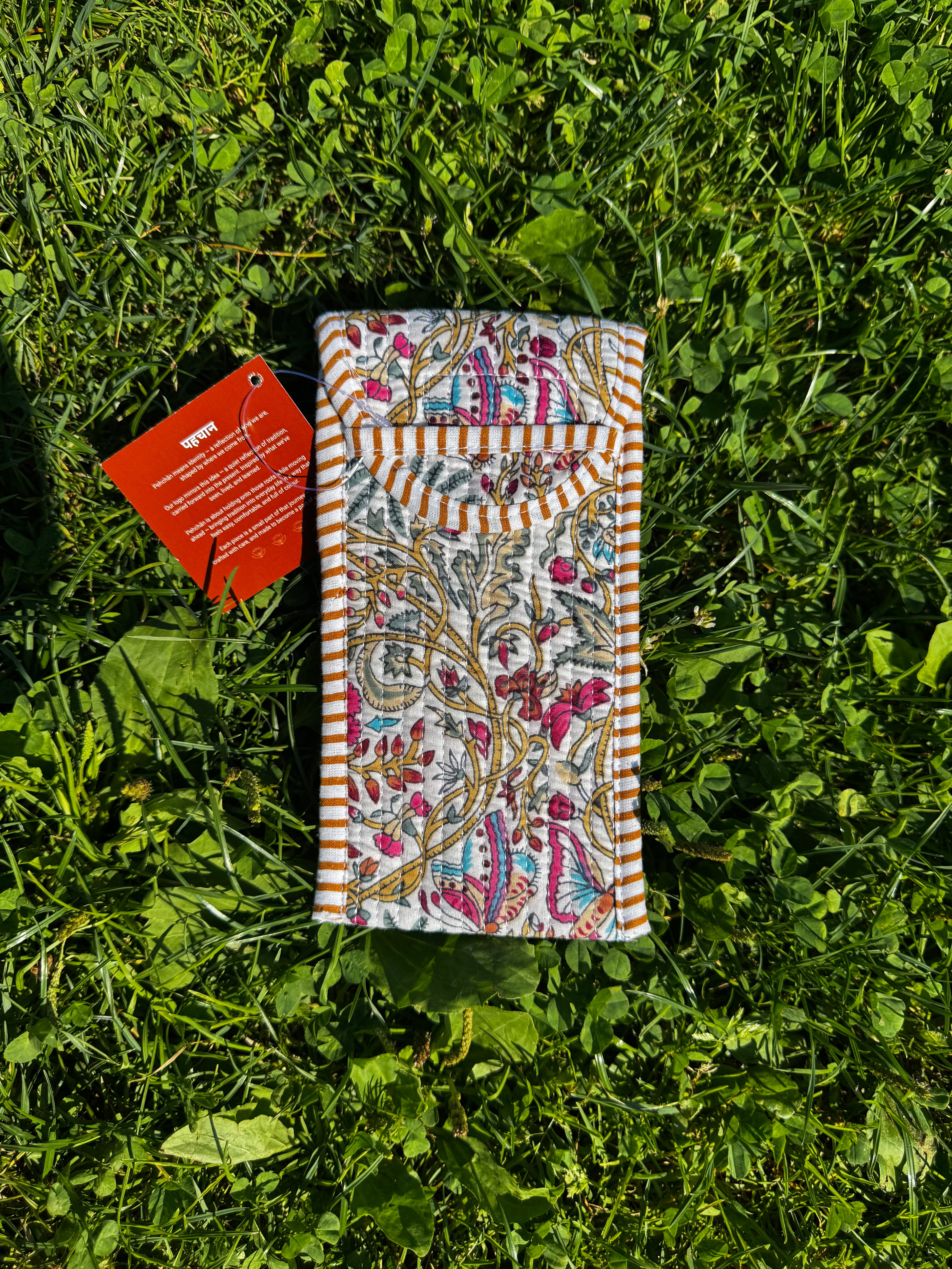 Butterfly Multi-use sleeve