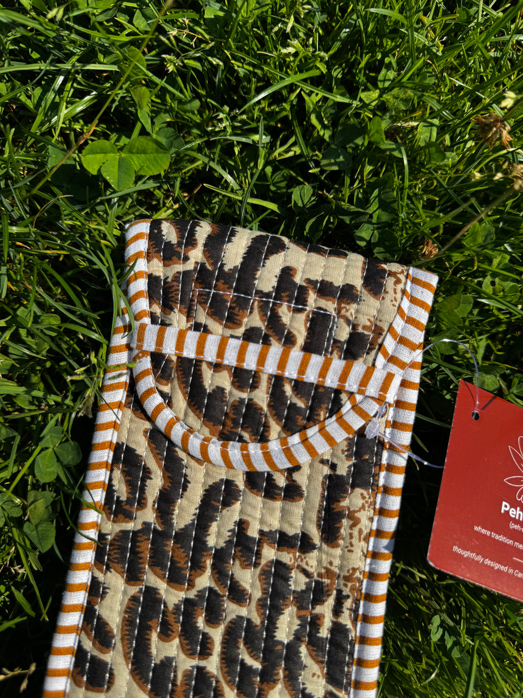 Leopard Print Multi-use sleeve