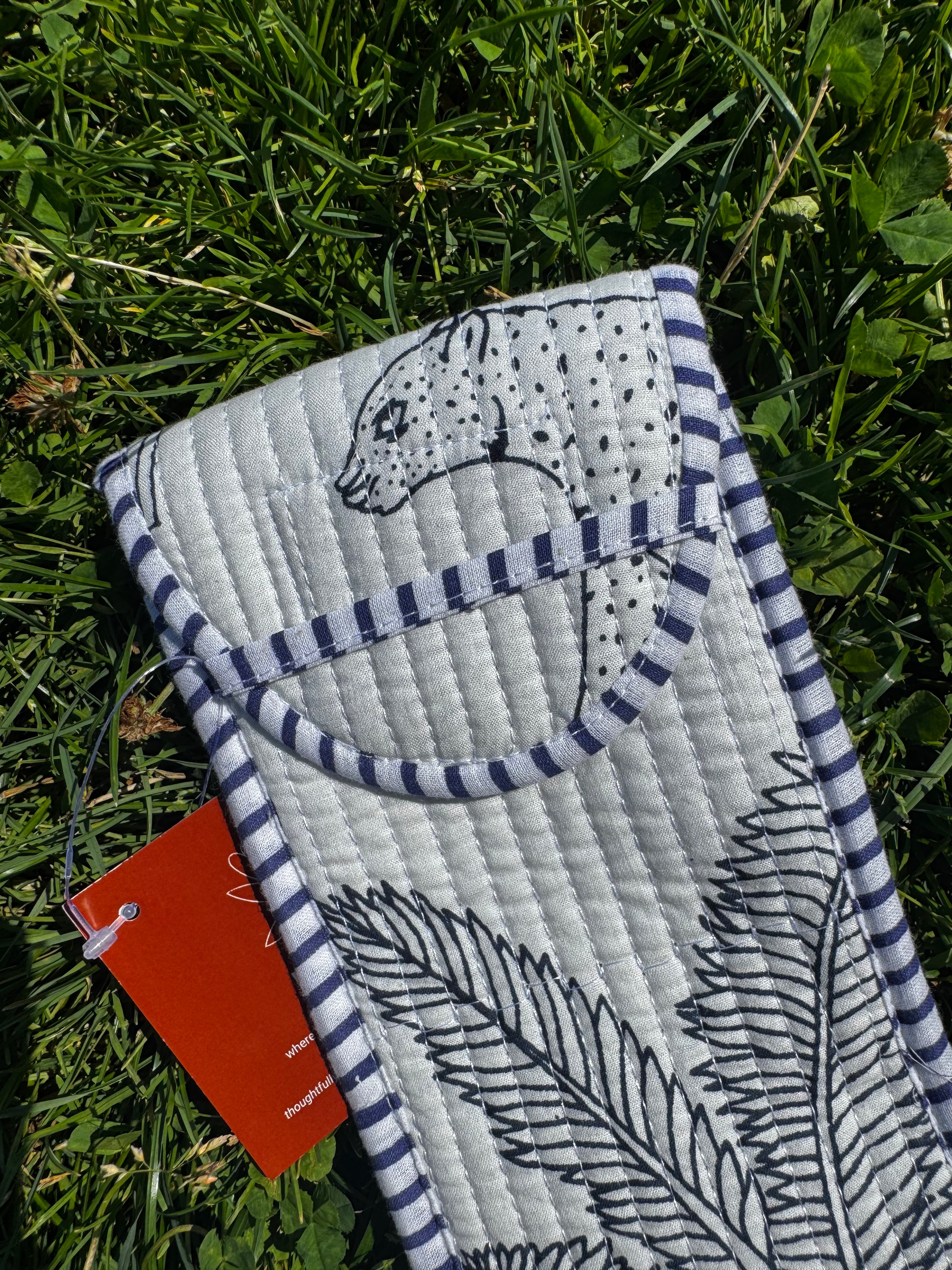 White Forest Multi-use sleeve