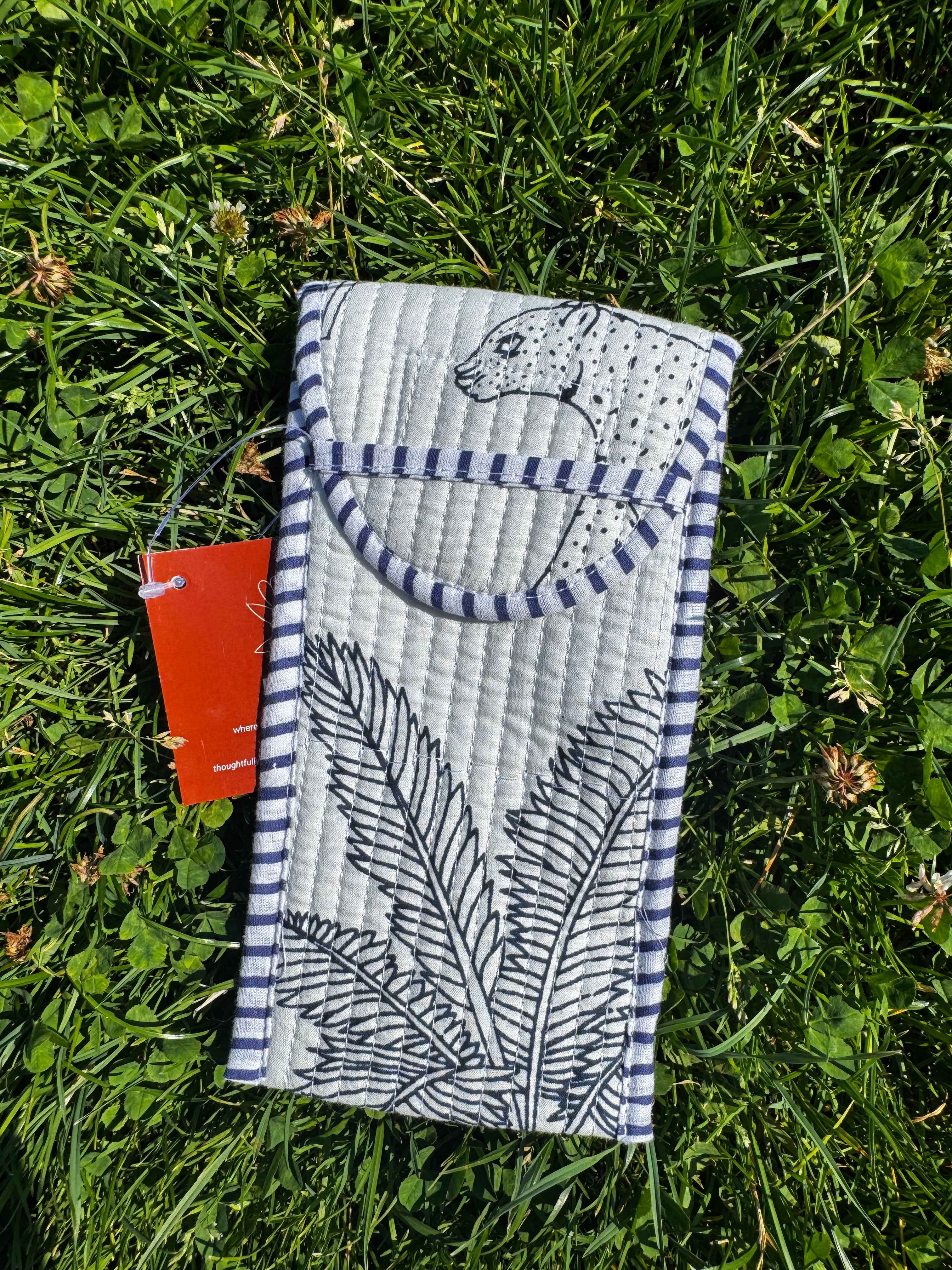 White Forest Multi-use sleeve