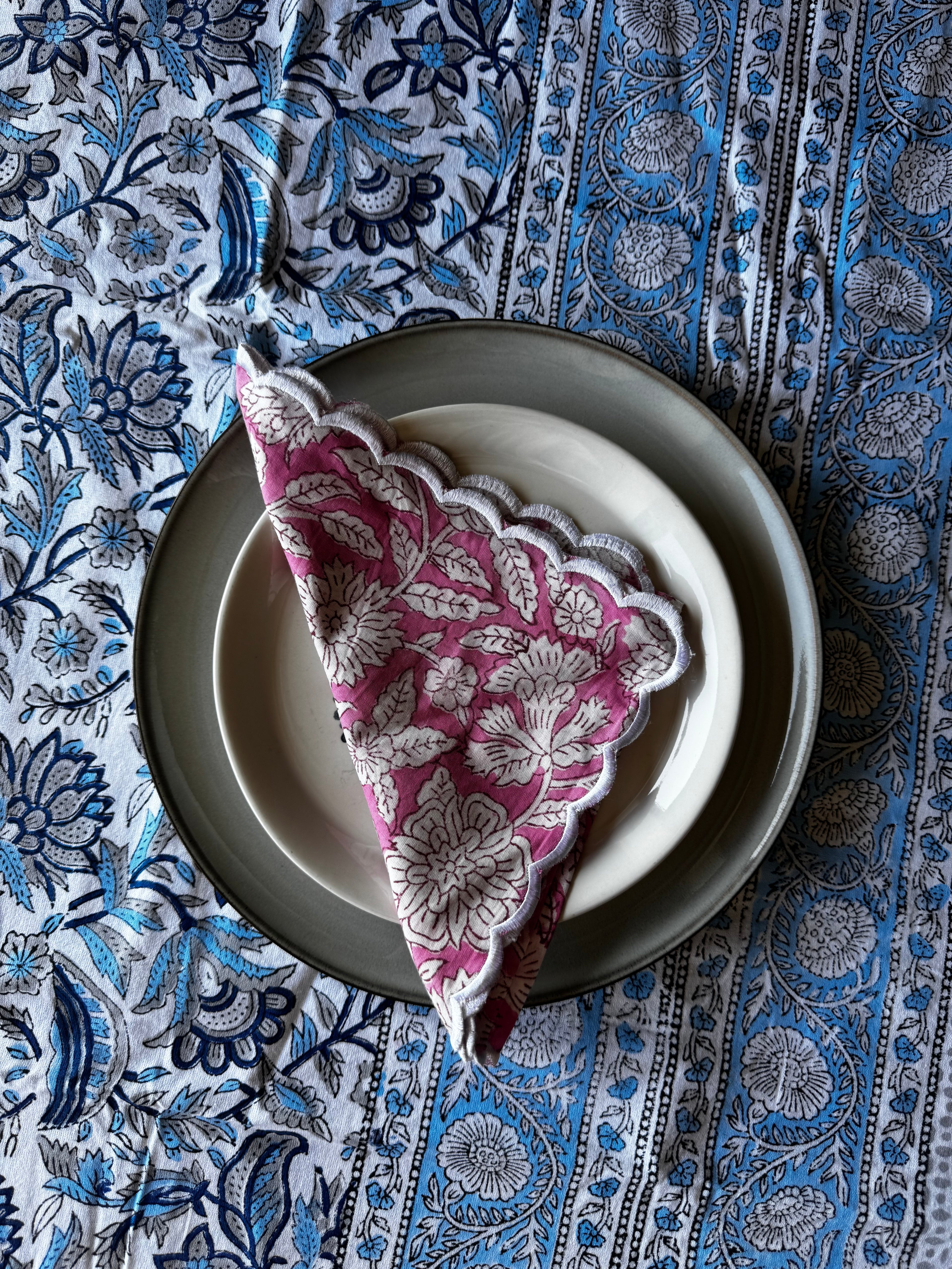 Gulabi Scallop Napkin (Set of 2)