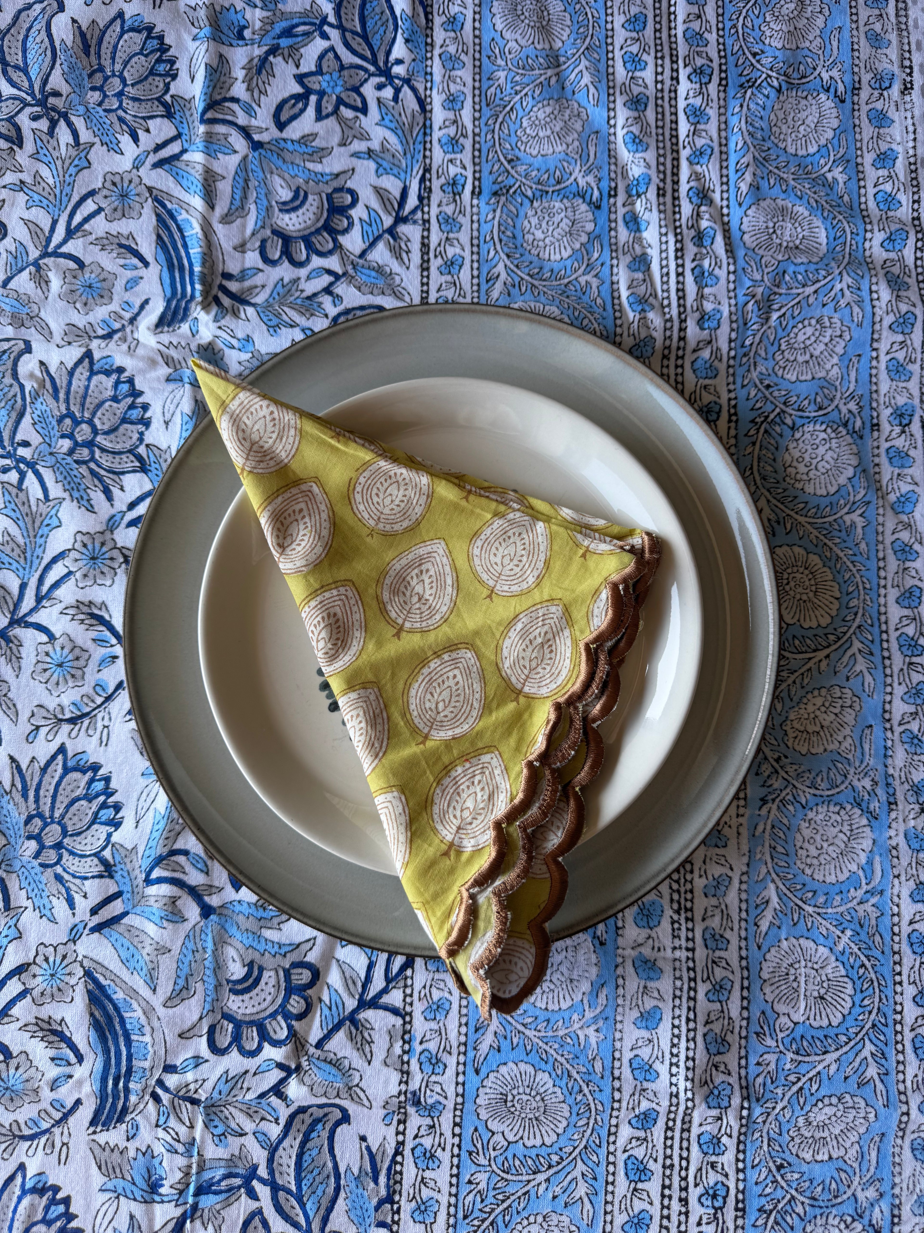 Sunshine Scallop Napkin (Set of 2)