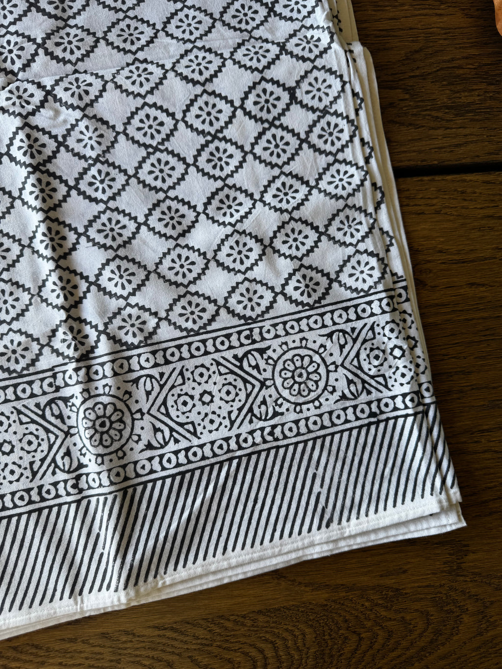 Anokhi Table Cover