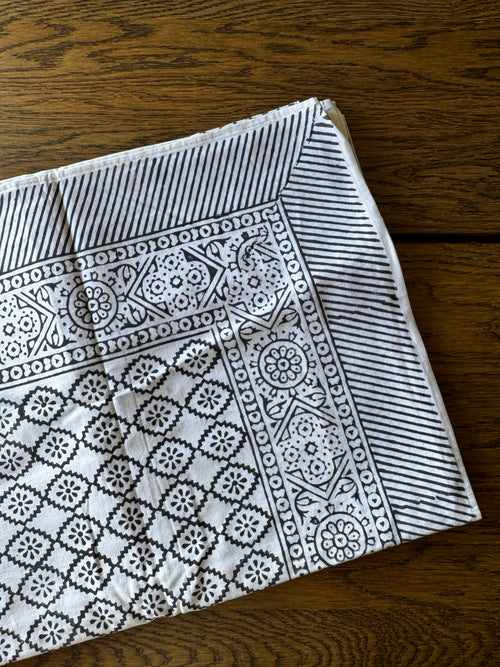 Anokhi Table Cover